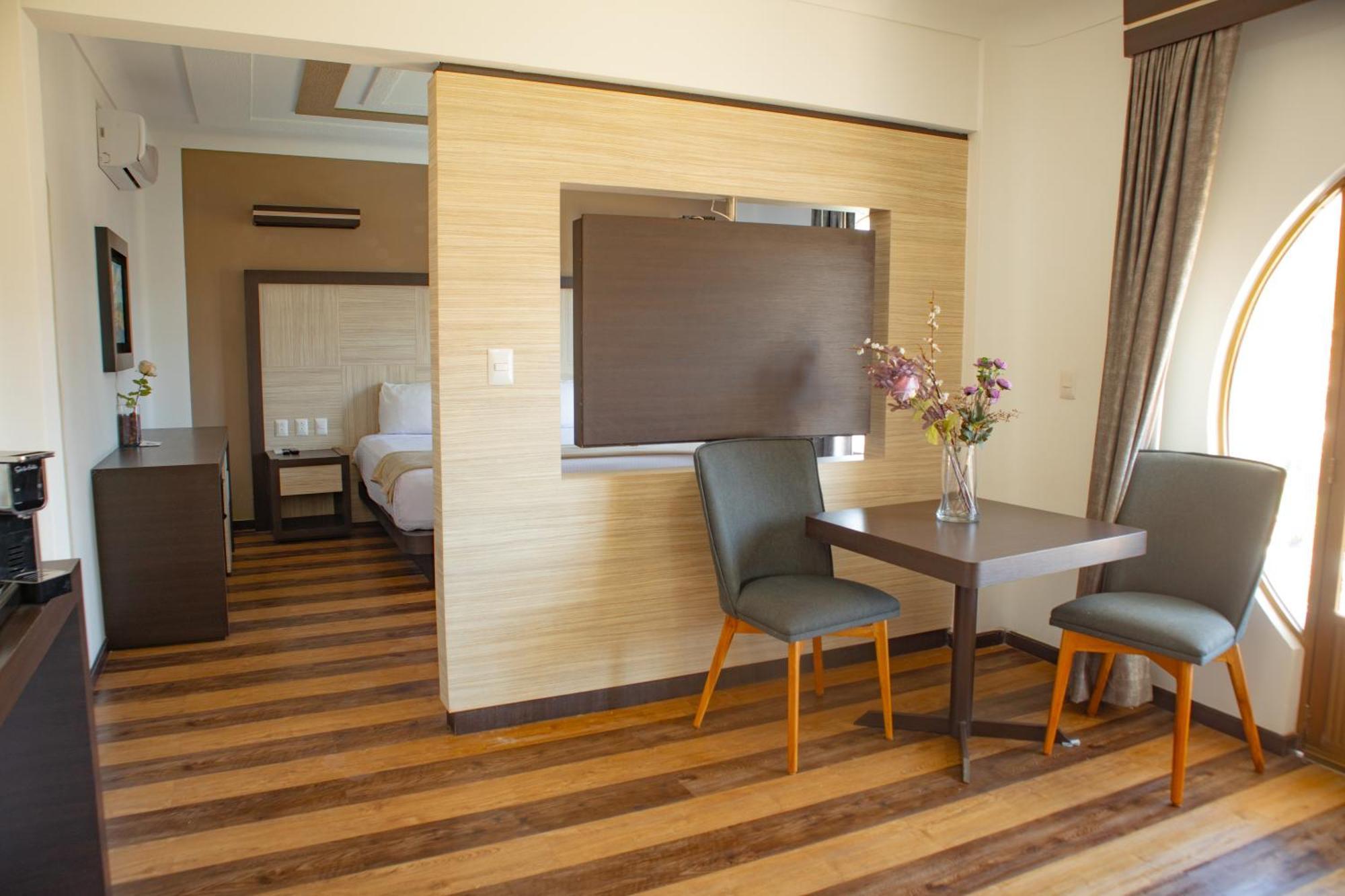 Hotel Paseo De La Presa 과나후아토 외부 사진