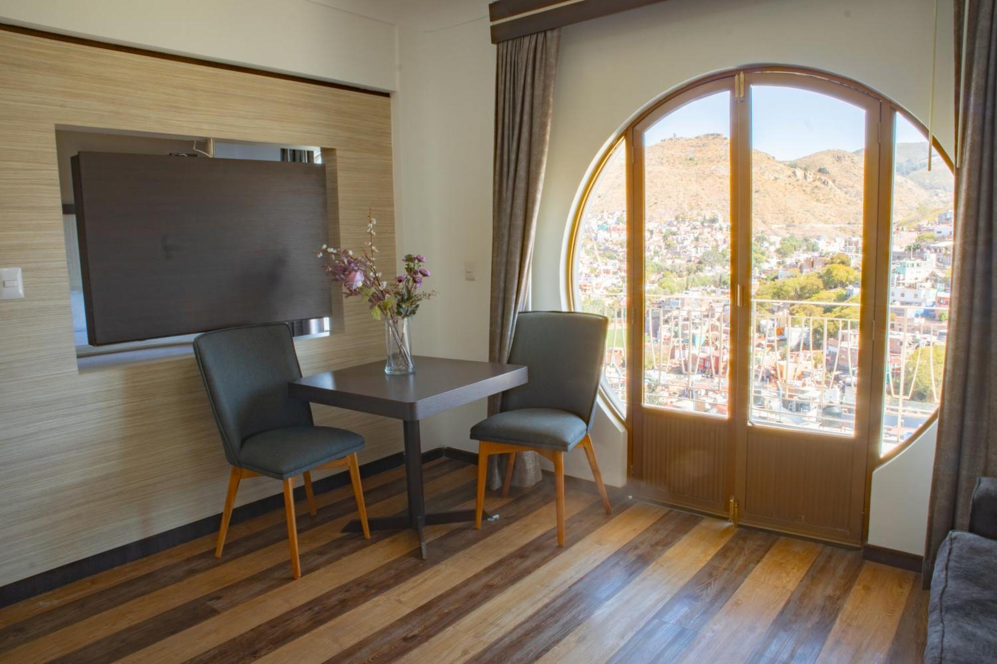 Hotel Paseo De La Presa 과나후아토 외부 사진